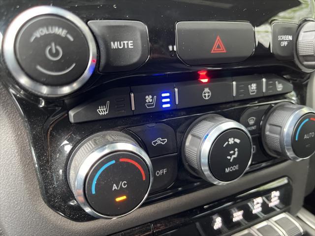 Photo of 2022 Billet Silver Metallic Clearcoat RAM 1500