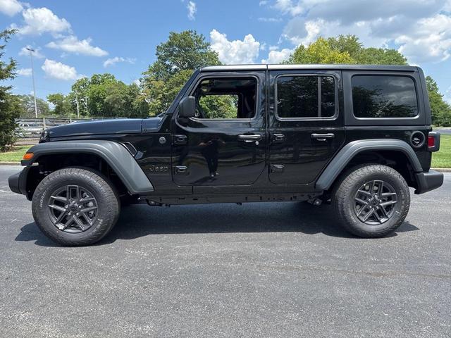 Photo of 2025 Black Clearcoat Jeep Wrangler