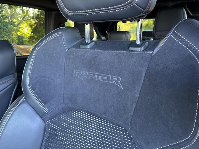 Photo of 2024 Azure Gray Metallic Tri-Coat Ford Bronco