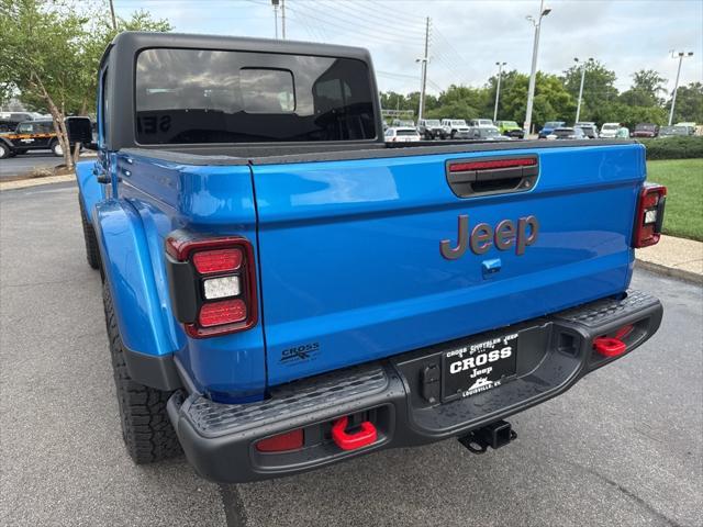 Photo of 2025 Hydro Blue Pearlcoat Jeep Gladiator