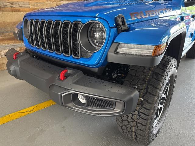 Photo of 2025 Hydro Blue Pearlcoat Jeep Gladiator