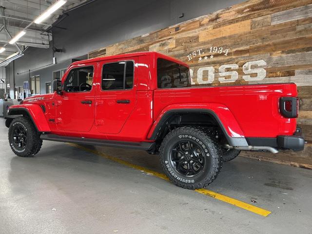 Photo of 2025 Firecracker Red Clearcoat Jeep Gladiator