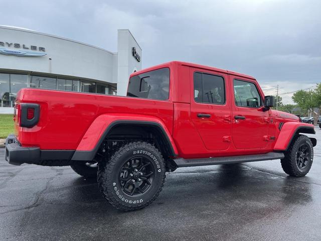 Photo of 2025 Firecracker Red Clearcoat Jeep Gladiator