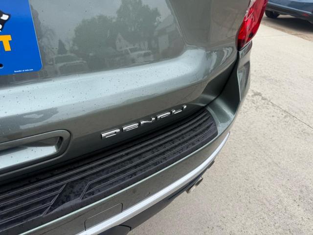 Photo of 2023 Frost GMC Yukon