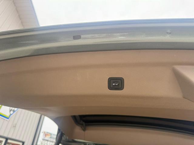 Photo of 2023 Frost GMC Yukon