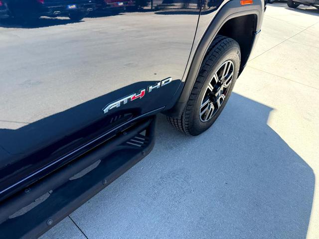 Photo of 2021 Blue GMC Sierra 2500