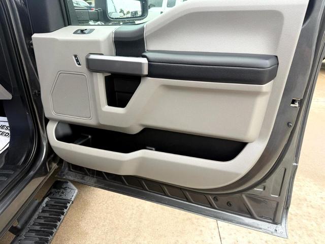 Photo of 2019 Gray Ford F-250