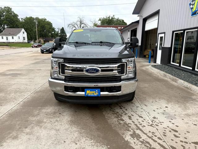 Photo of 2019 Gray Ford F-250