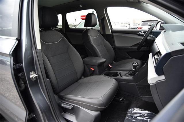 Photo of 2024 Platinum Gray Metallic Volkswagen Taos