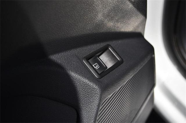 Photo of 2024 Pure White Volkswagen Taos