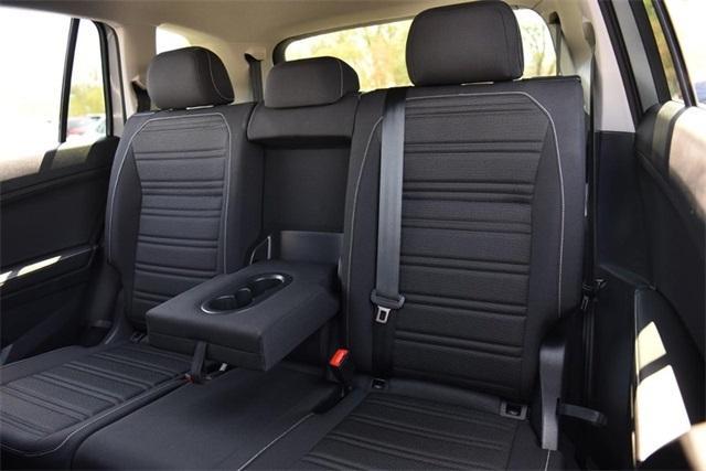 Photo of 2024 Pyrite Silver Metallic Volkswagen Tiguan