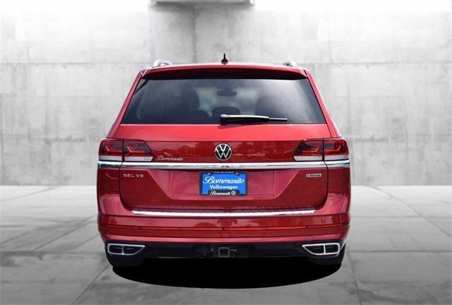 Photo of 2022 Aurora Red Metallic Volkswagen Atlas