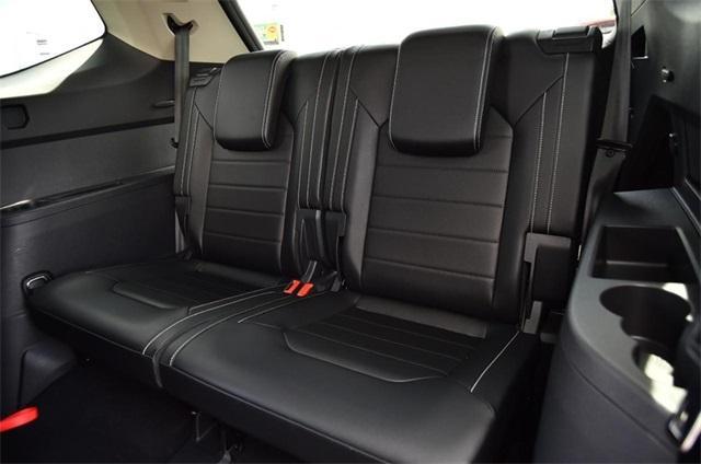 Photo of 2022 Aurora Red Metallic Volkswagen Atlas