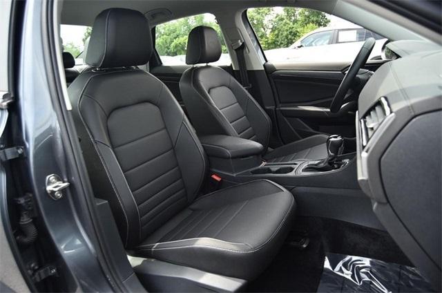 Photo of 2024 Platinum Gray Metallic Volkswagen Jetta