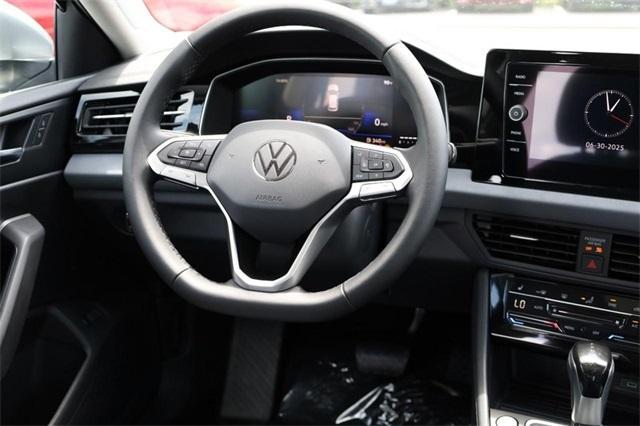 Photo of 2025 Pyrite Silver Metallic Volkswagen Jetta