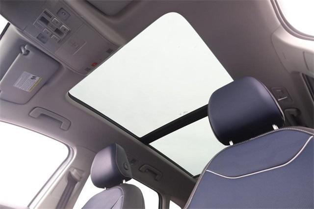 Photo of 2025 Pure White Volkswagen Taos