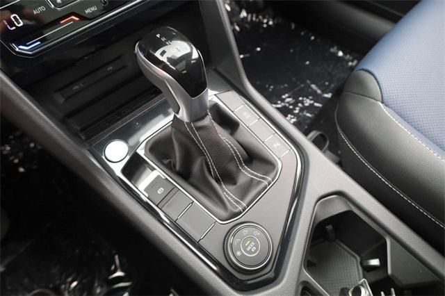 Photo of 2025 Pure White Volkswagen Taos