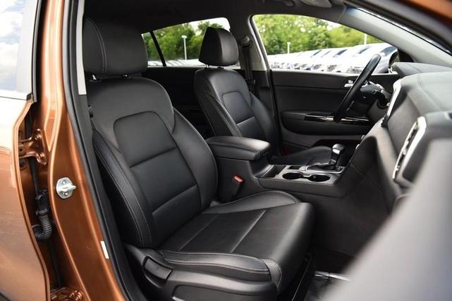 Photo of 2021 Burnished Copper Kia Sportage