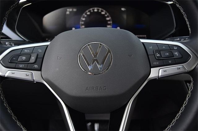 Photo of 2024 Deep Black Pearl Effect Volkswagen Taos