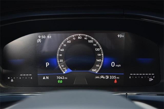 Photo of 2024 Deep Black Pearl Effect Volkswagen Taos