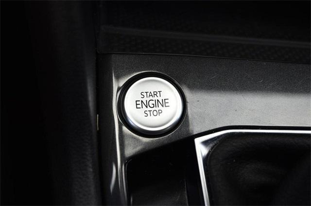 Photo of 2024 Deep Black Pearl Effect Volkswagen Tiguan