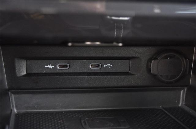 Photo of 2024 Deep Black Pearl Effect Volkswagen Tiguan