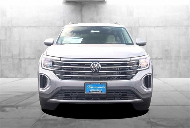 Photo of 2026 Silver Mist Metallic Volkswagen Atlas