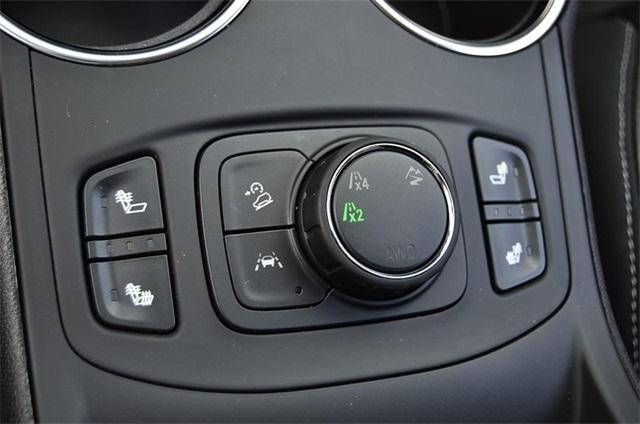 Photo of 2024 Summit White / White GMC Terrain