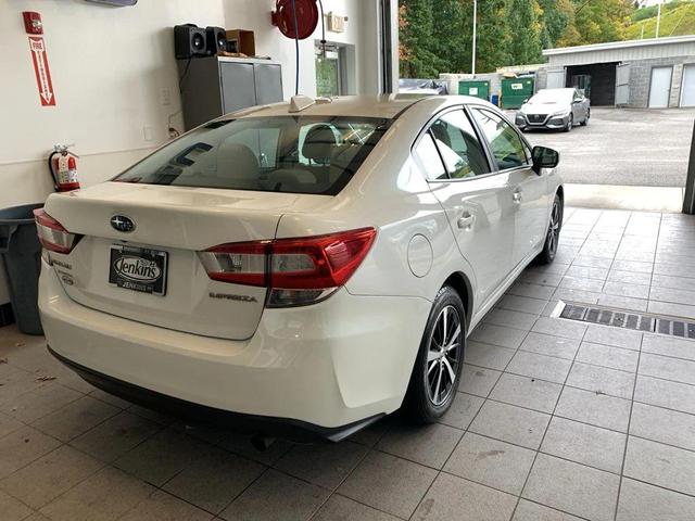 Photo of 2022 Crystal White Pearl Subaru Impreza
