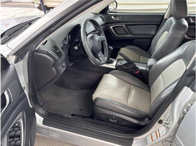 Photo of 2005 Brilliant Silver / Granite Gray Opal Metallic Subaru Outback