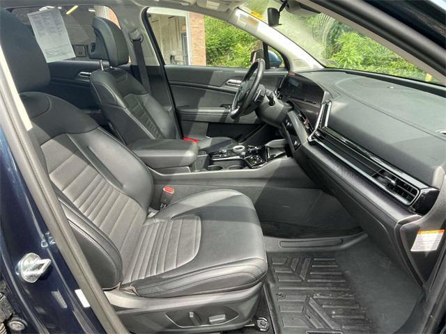 Photo of 2023 Vesta Blue Kia Sportage Hybrid