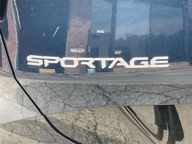 Photo of 2023 Vesta Blue Kia Sportage Hybrid