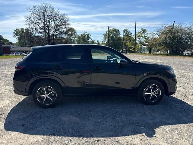 Photo of 2024 Crystal Black Pearl Honda HR-V