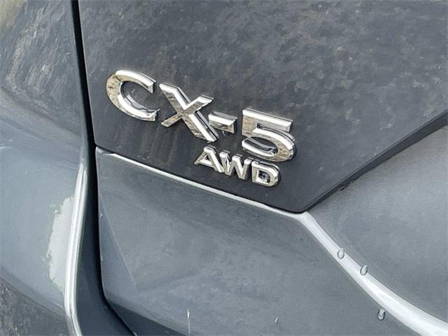 Photo of 2025 Gray Mazda CX-5