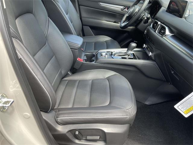 Photo of 2025 Tan Mazda CX-5