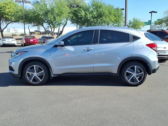 Photo of 2022 Lunar Silver Metallic Honda HR-V