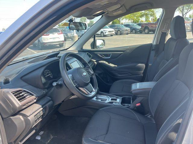 Photo of 2019 Ice Silver Metallic Subaru Forester