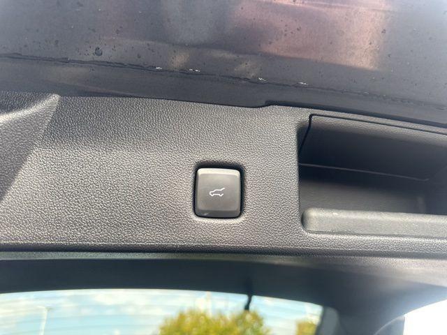 Photo of 2022 Stone Blue Metallic Ford Escape