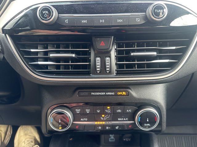 Photo of 2022 Stone Blue Metallic Ford Escape