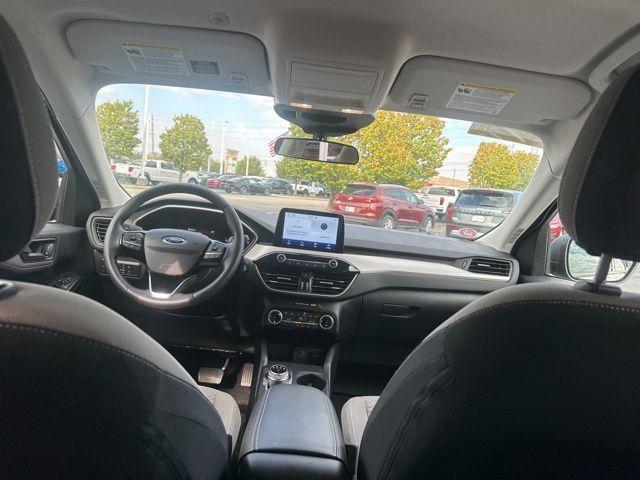 Photo of 2022 Stone Blue Metallic Ford Escape