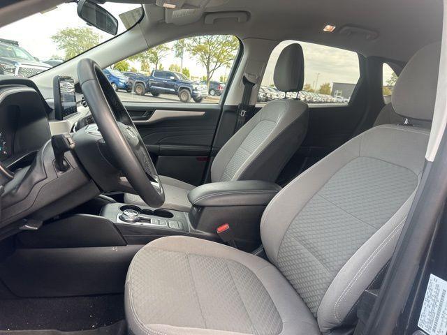 Photo of 2022 Stone Blue Metallic Ford Escape
