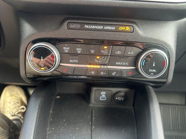 Photo of 2022 Stone Blue Metallic Ford Escape