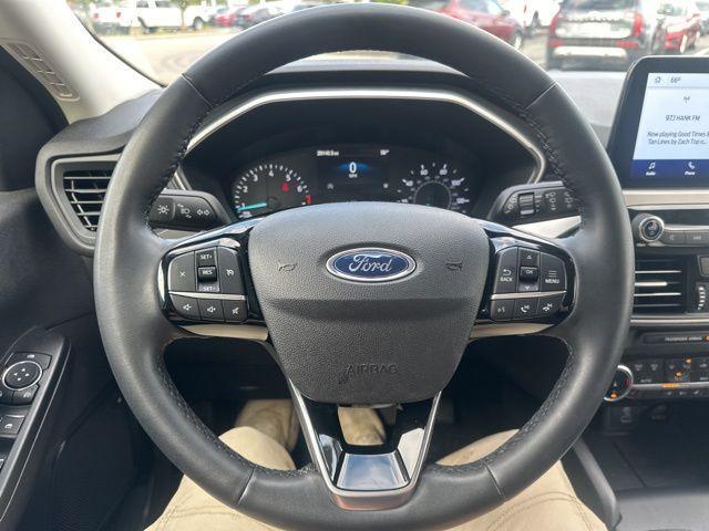 Photo of 2022 Stone Blue Metallic Ford Escape