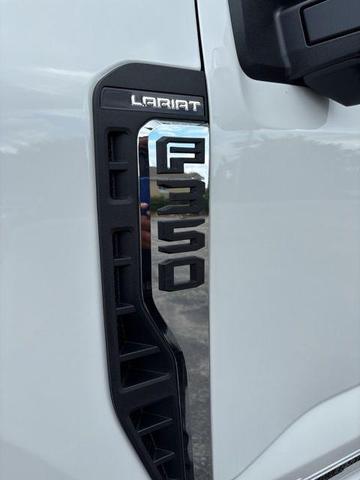 Photo of 2025 White Ford F-350