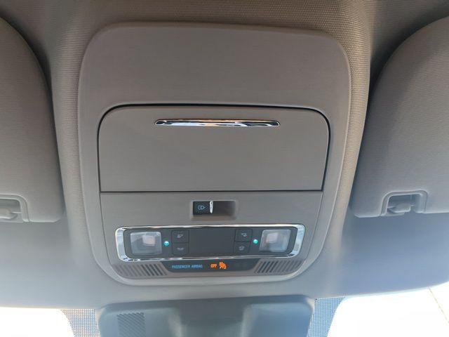 Photo of 2022 Star White Ford F-150