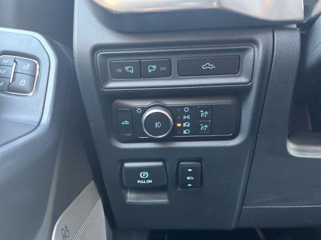 Photo of 2022 Star White Ford F-150