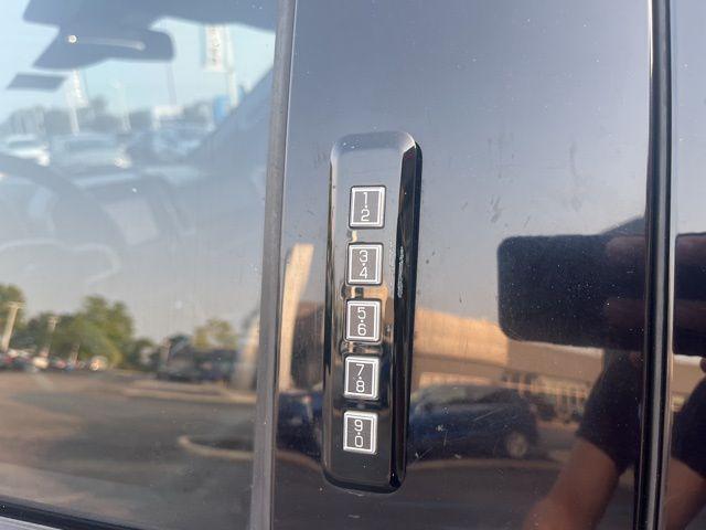 Photo of 2016 Bronze Fire Metallic Ford F-150