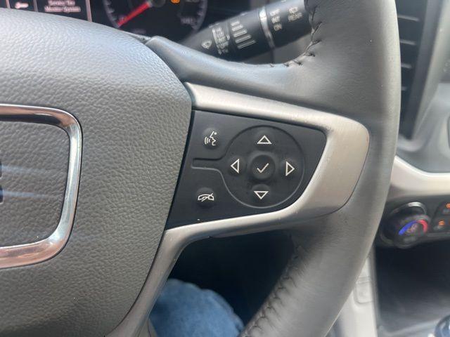 Photo of 2017 Quicksilver Metallic GMC Acadia