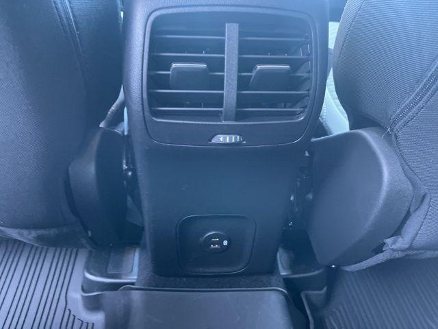 Photo of 2022 Rapid Red Metallic Tinted Clearcoat Ford Escape