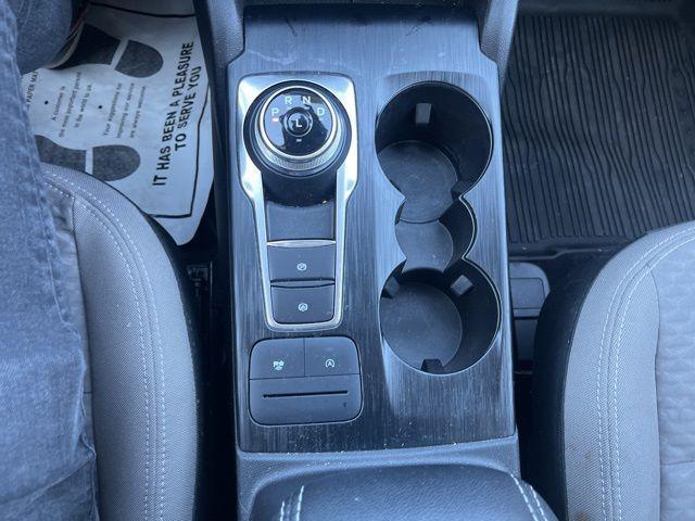 Photo of 2022 Rapid Red Metallic Tinted Clearcoat Ford Escape